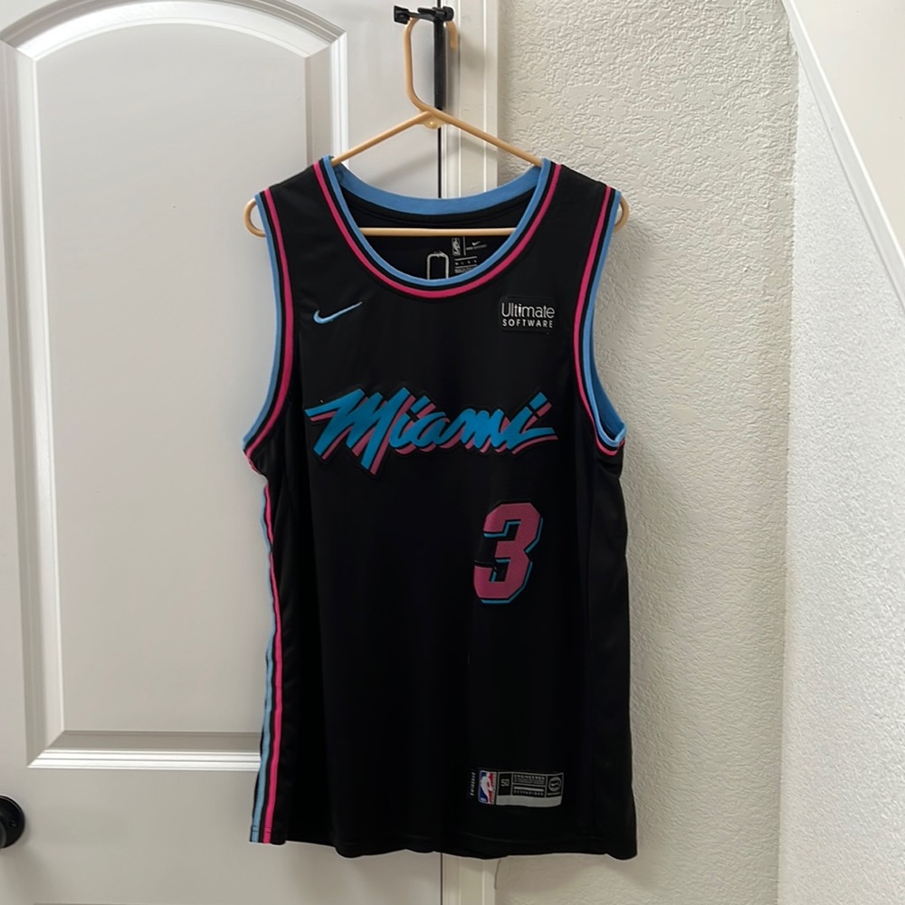 Dwayne Wade Nike Jersey